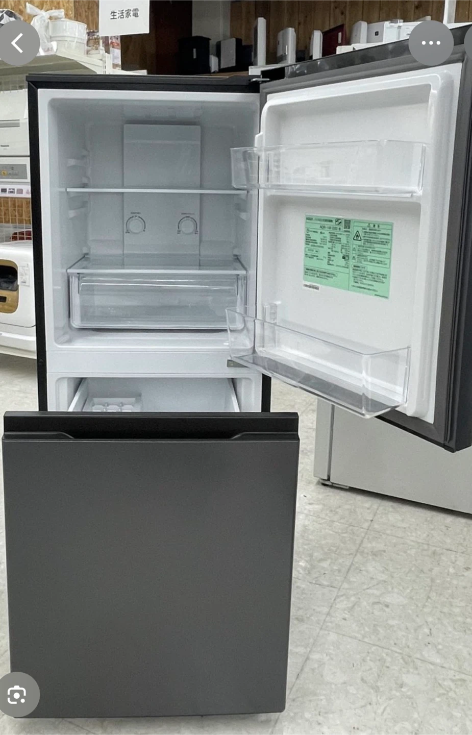 アクア 冷蔵庫 シルバーの写真2枚目