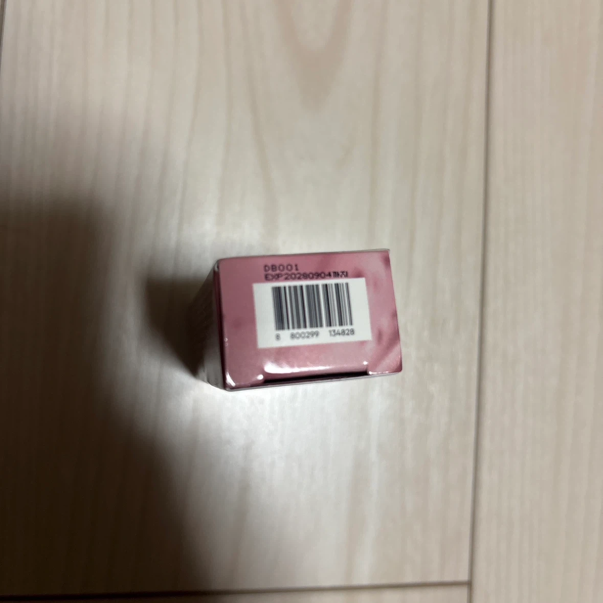 アミューズ ジェルフィットグロス 08の写真3枚目