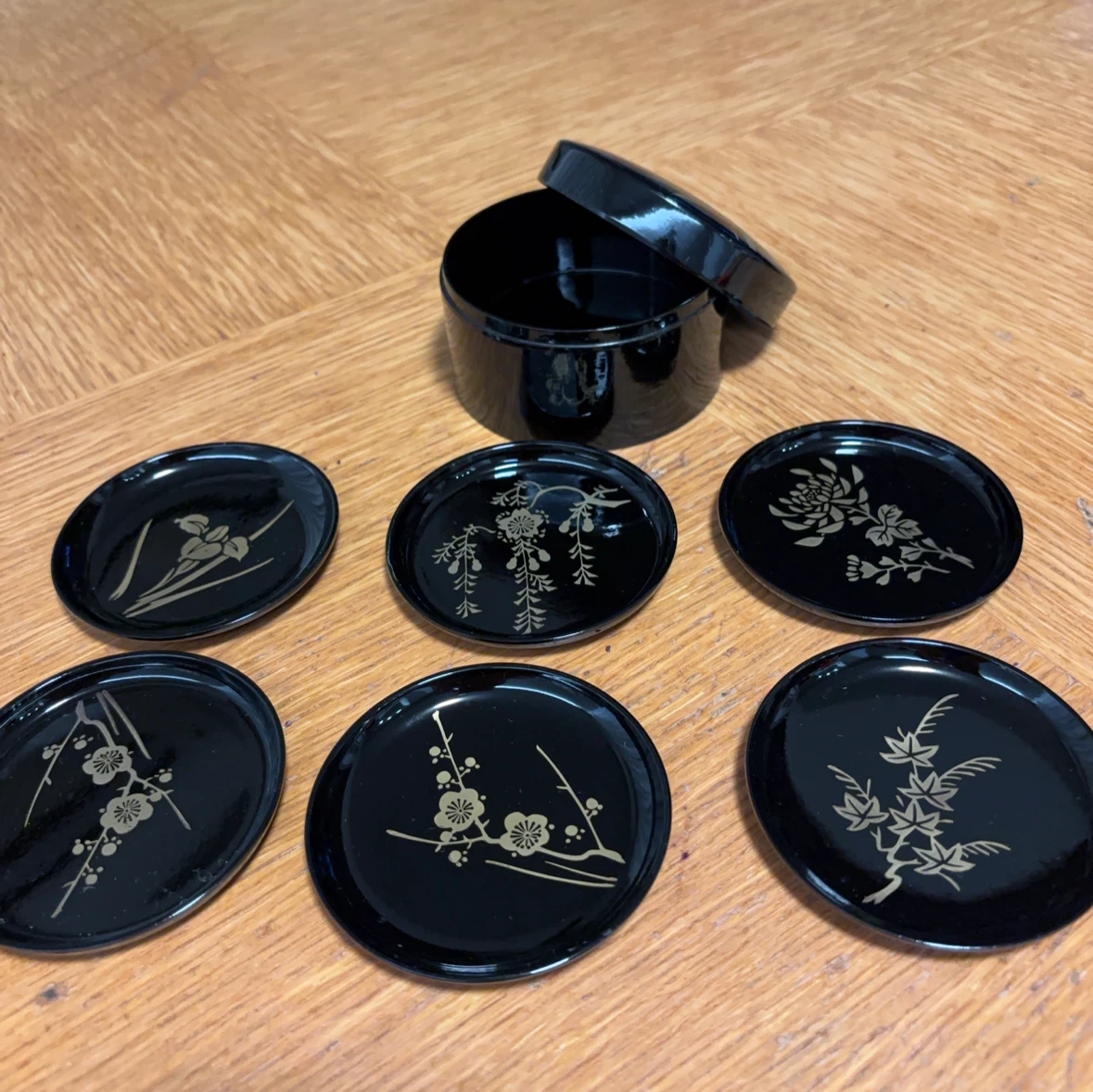 漆器 小皿 5枚セット 収納箱付き