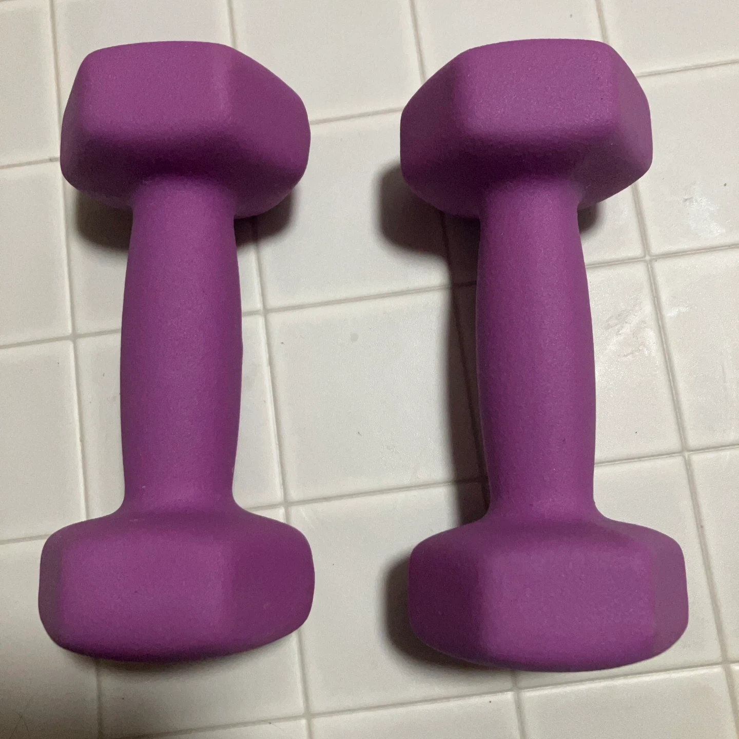 ダンベル 1.5kg×2個セット パープルの写真2枚目