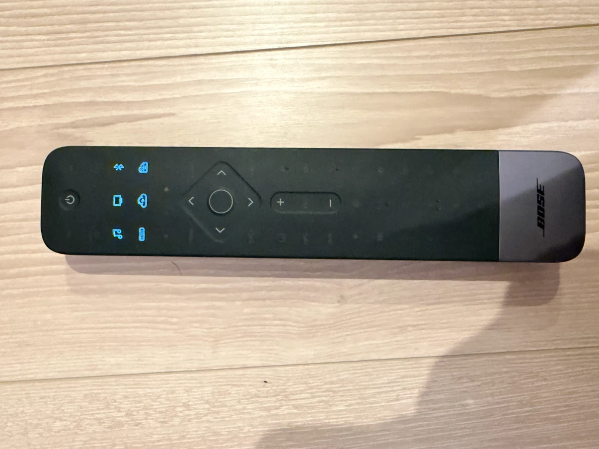 BOSE Soundbar700の写真2枚目