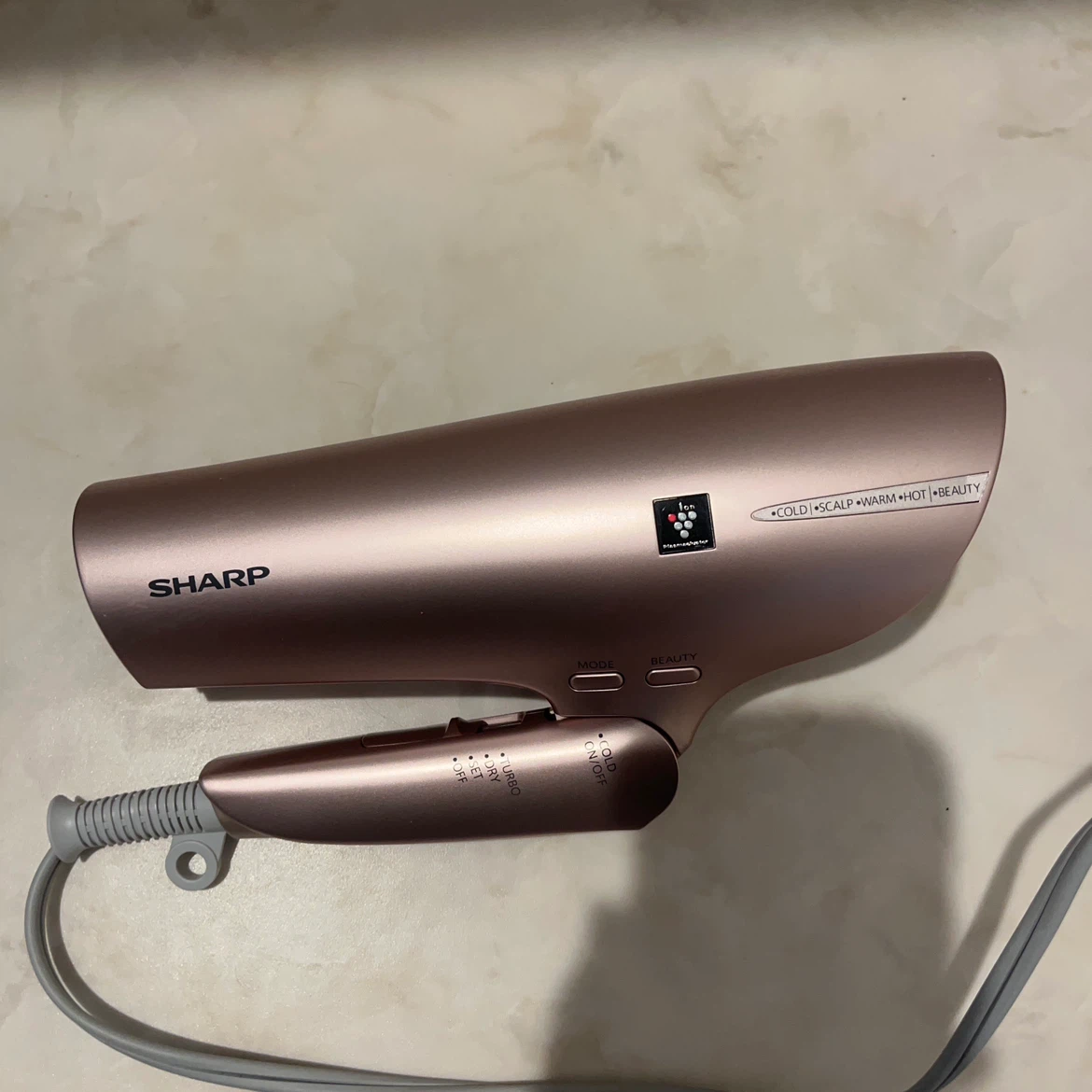 2021年製　ハイセンス32型液晶テレビ Wチューナーの写真2枚目