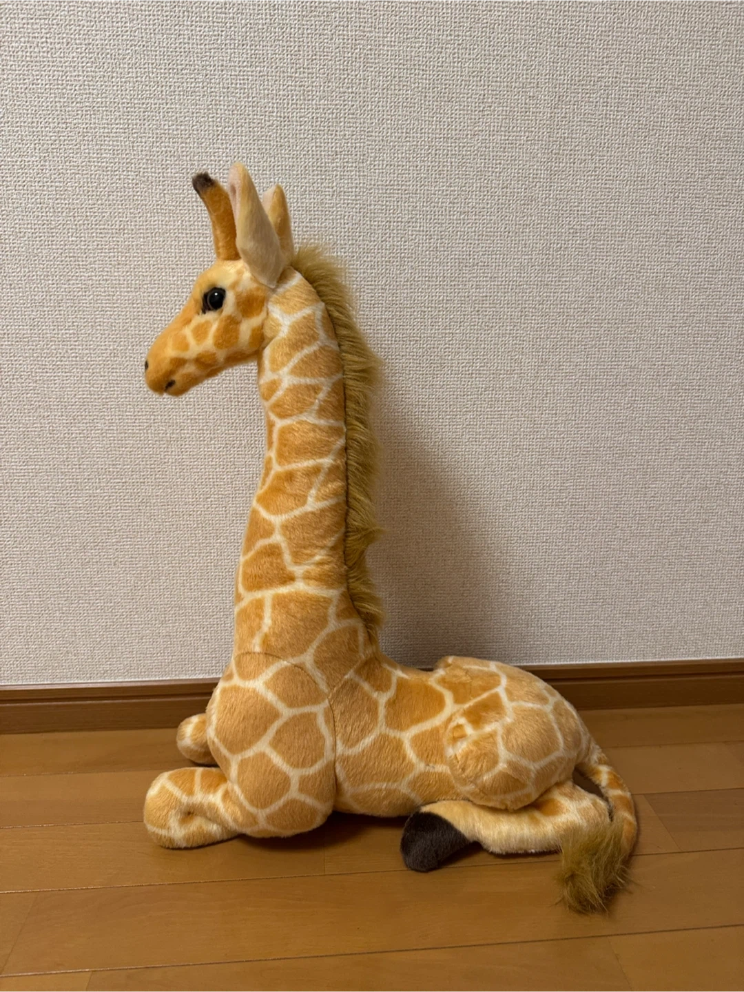リアルでかわいいキリンのぬいぐるみ