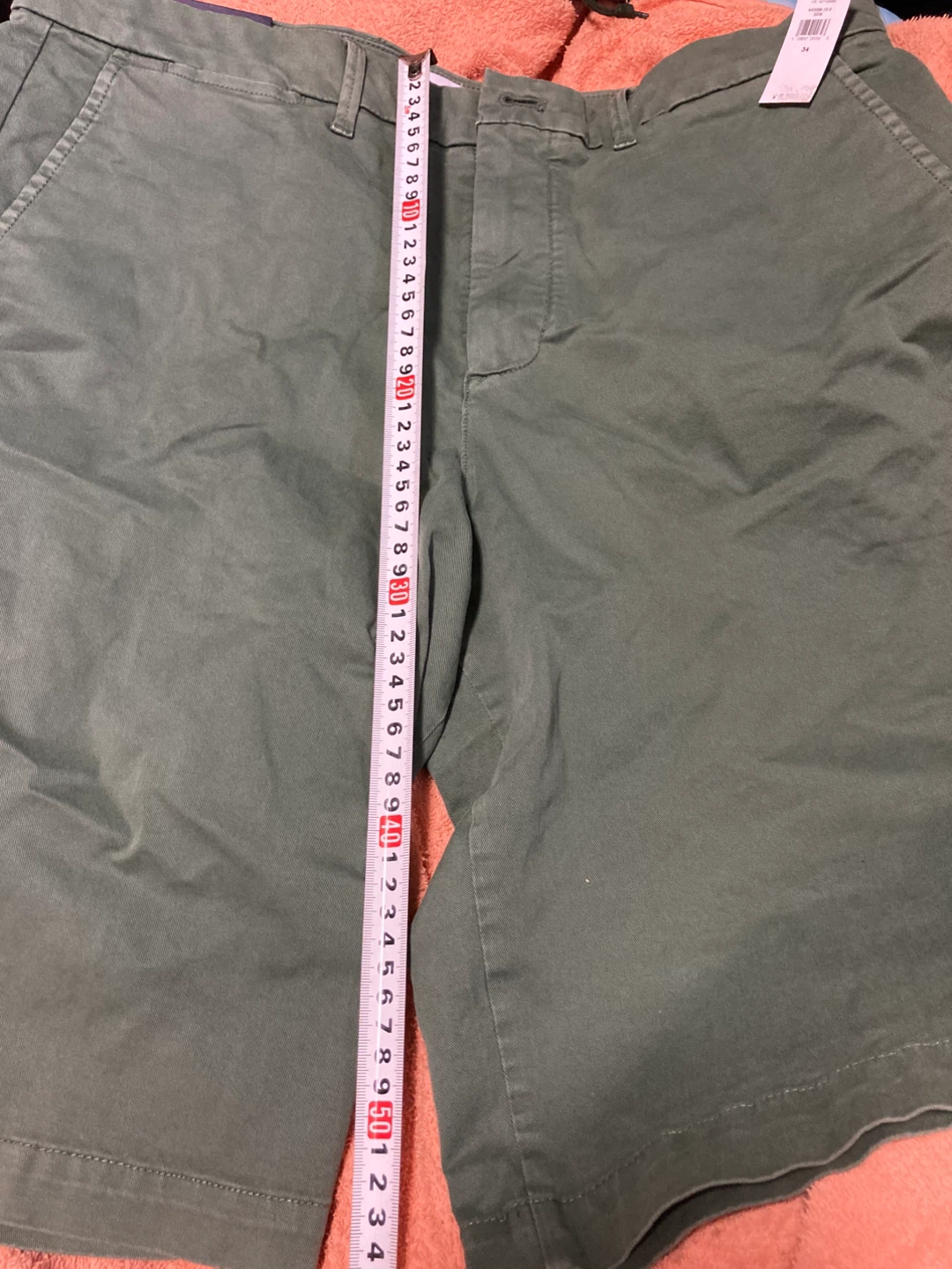新品ギャップ ショートパンツ カーキ 34インチの写真3枚目