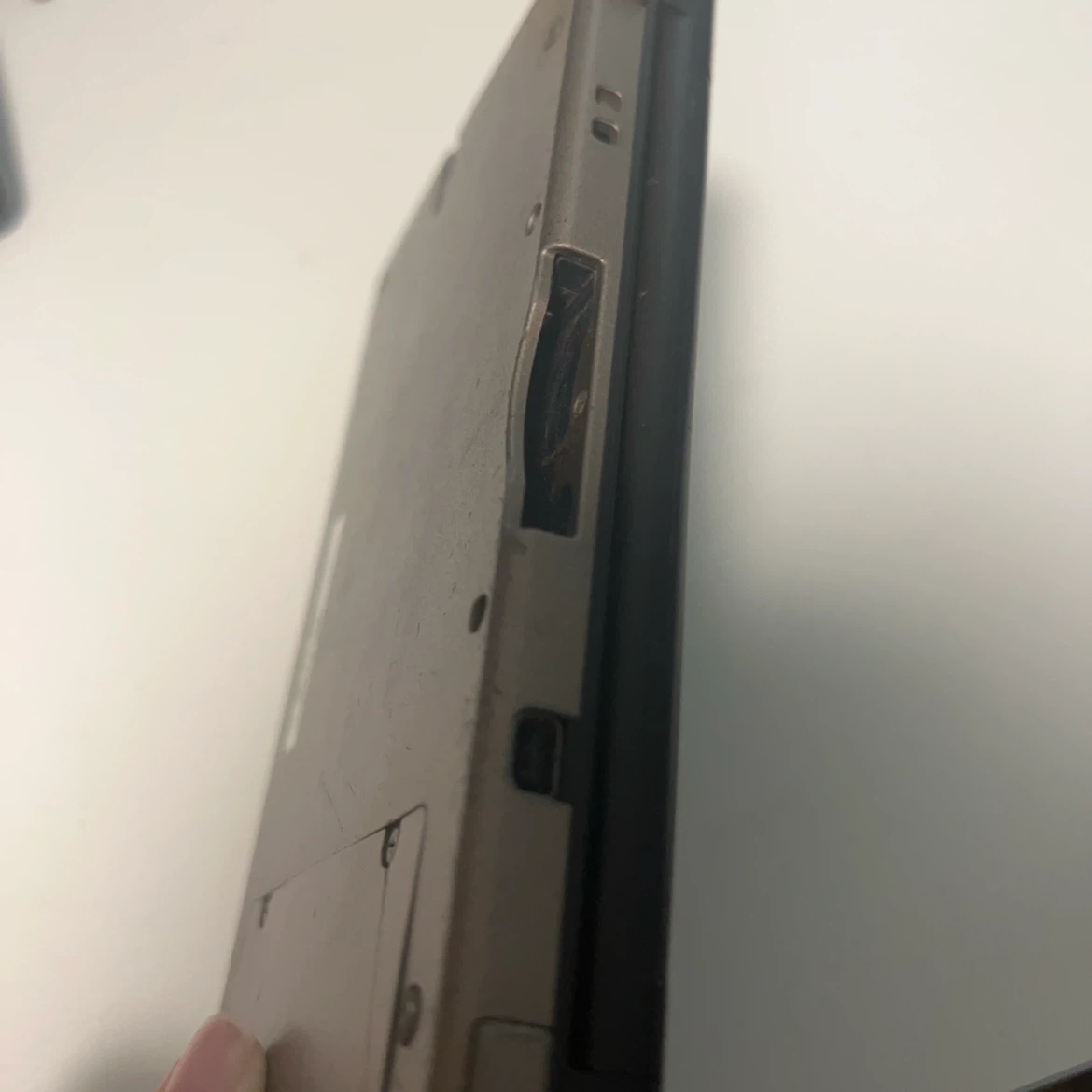 ニンテンドーDSi LL ダークブラウン 本体の写真5枚目