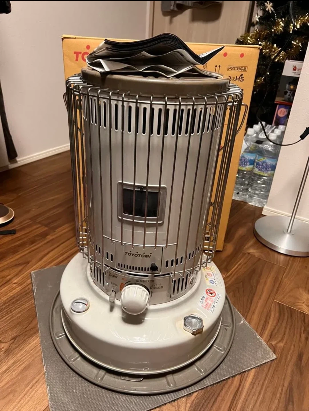 美品トヨトミ 石油ストーブ KS-67H