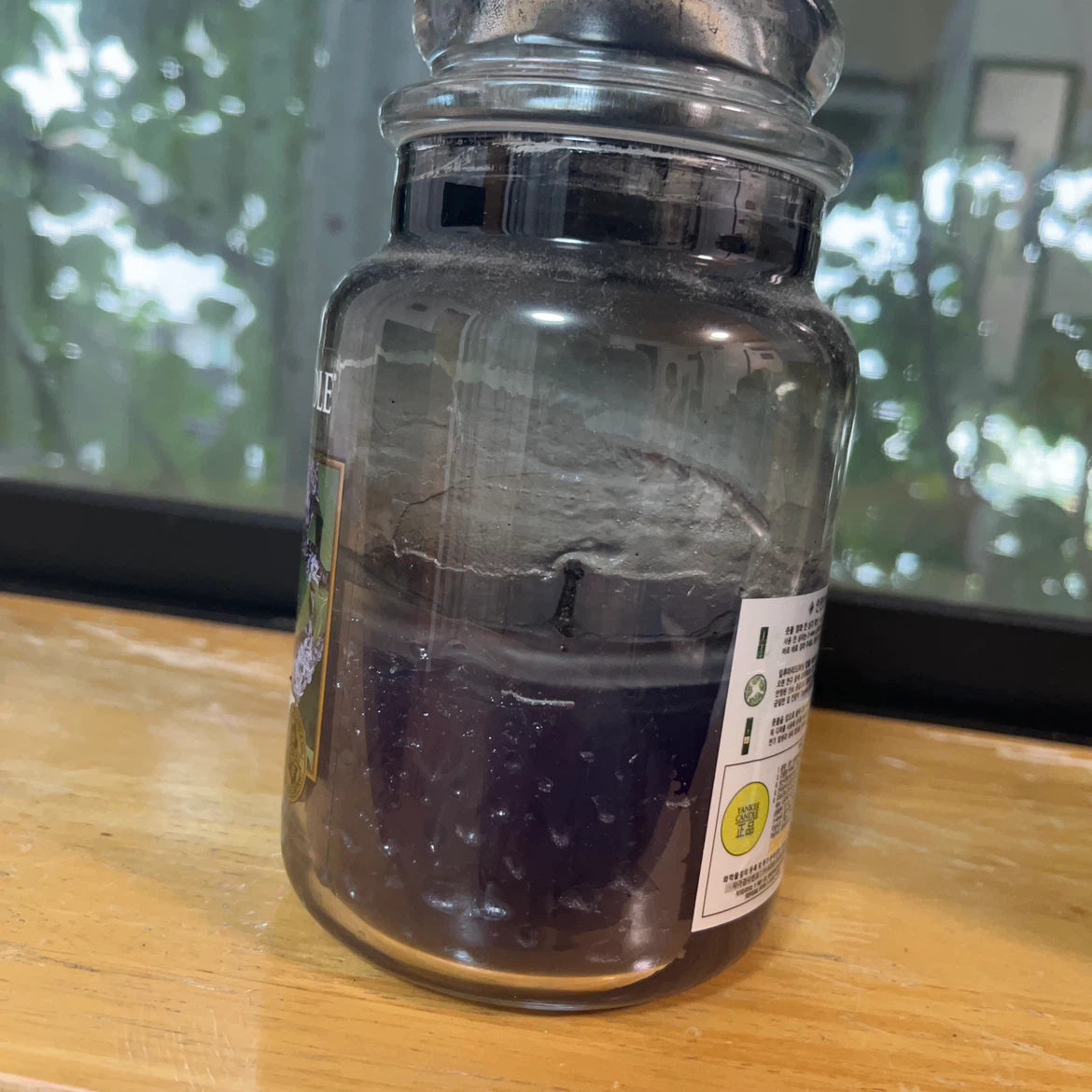 ヤンキーキャンドル ライラックブロッサム 623gの写真2枚目