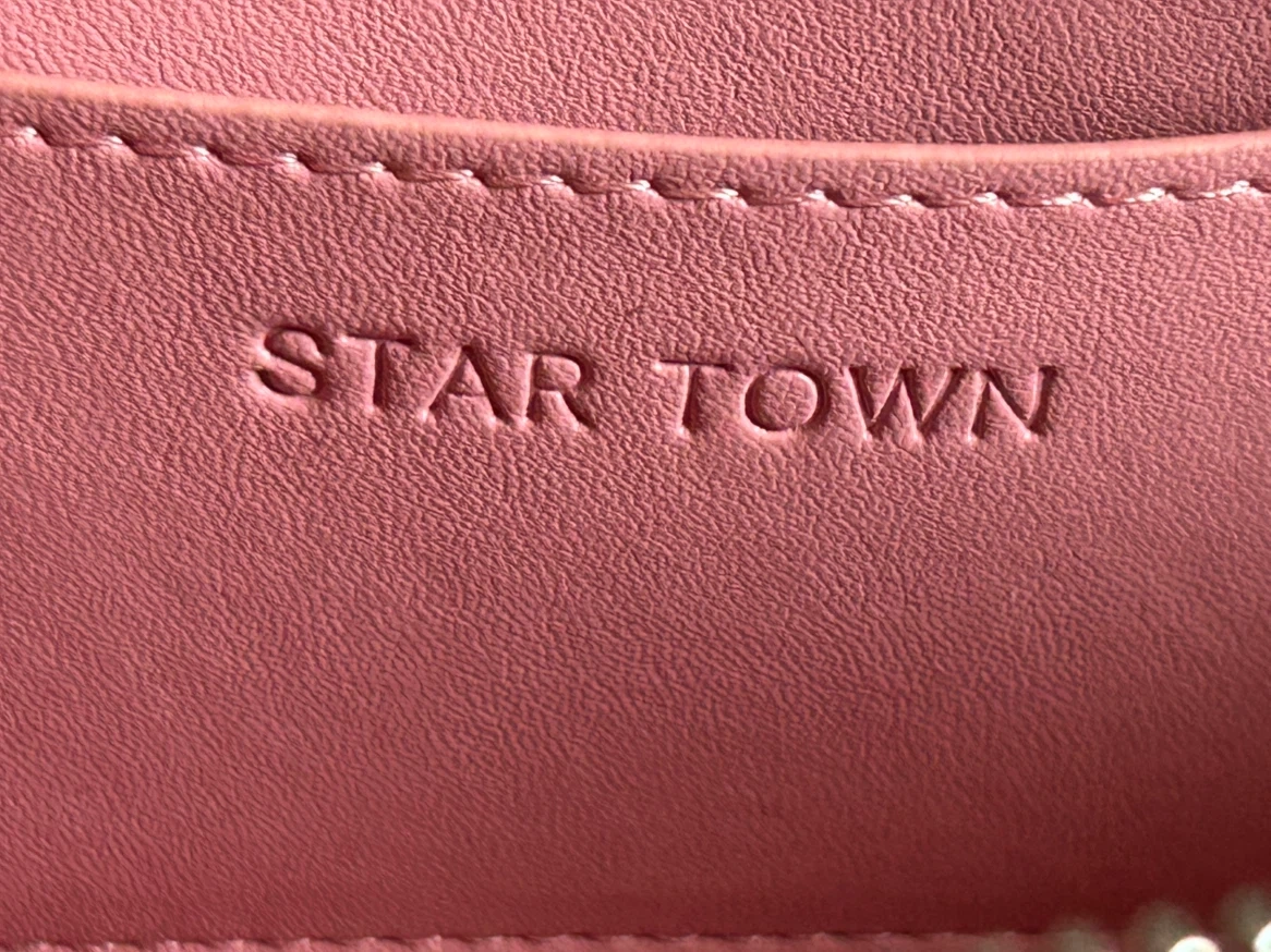 【定価1.4万超・美品】STAR TOWN ウェーブバッグ & MAMACASAR チャームの写真6枚目