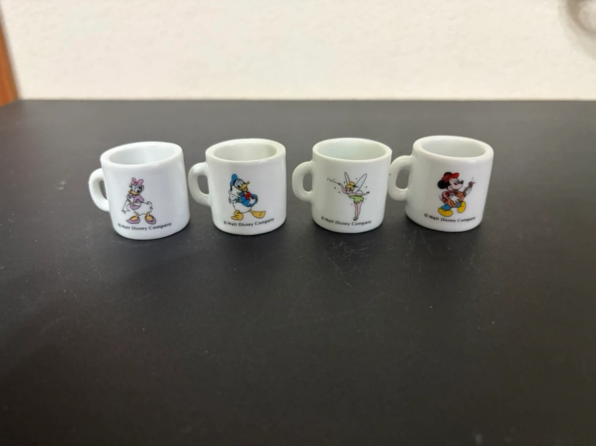 ディズニー ミニチュア マグカップ 4個セットの写真2枚目