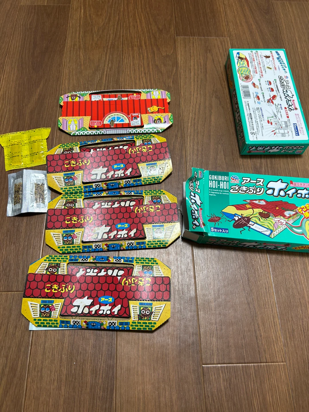 【新旧・未開封あり】ごきぶりホイホイ 2箱セット（未開封5個＋開封済4個レトロ混在）の写真3枚目