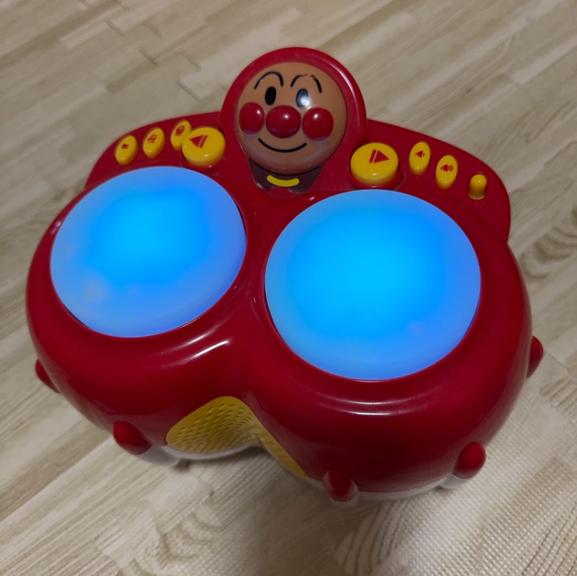 アンパンマン ボンゴ