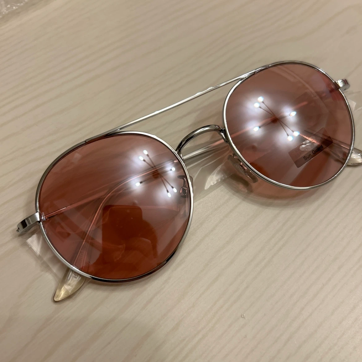 【新品】サングラス ピンクレンズ メタルフレーム
