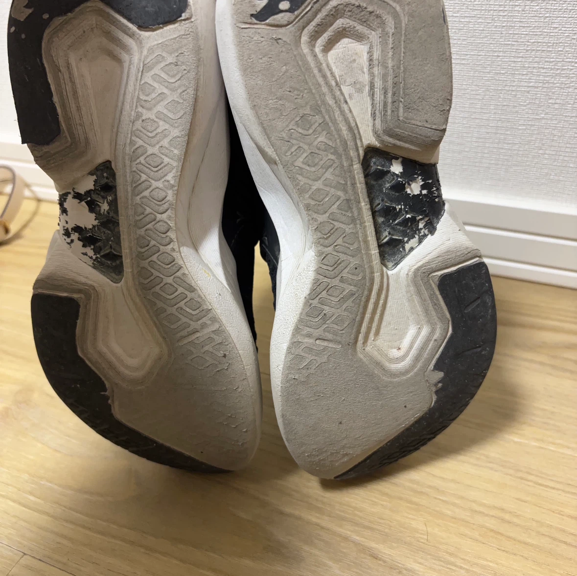 （何か購入の方は無料でお譲り可）スニーカー ブラックの写真7枚目