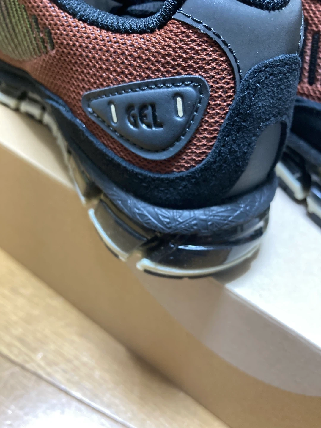 アシックス 24センチ 新品 スニーカーの写真3枚目