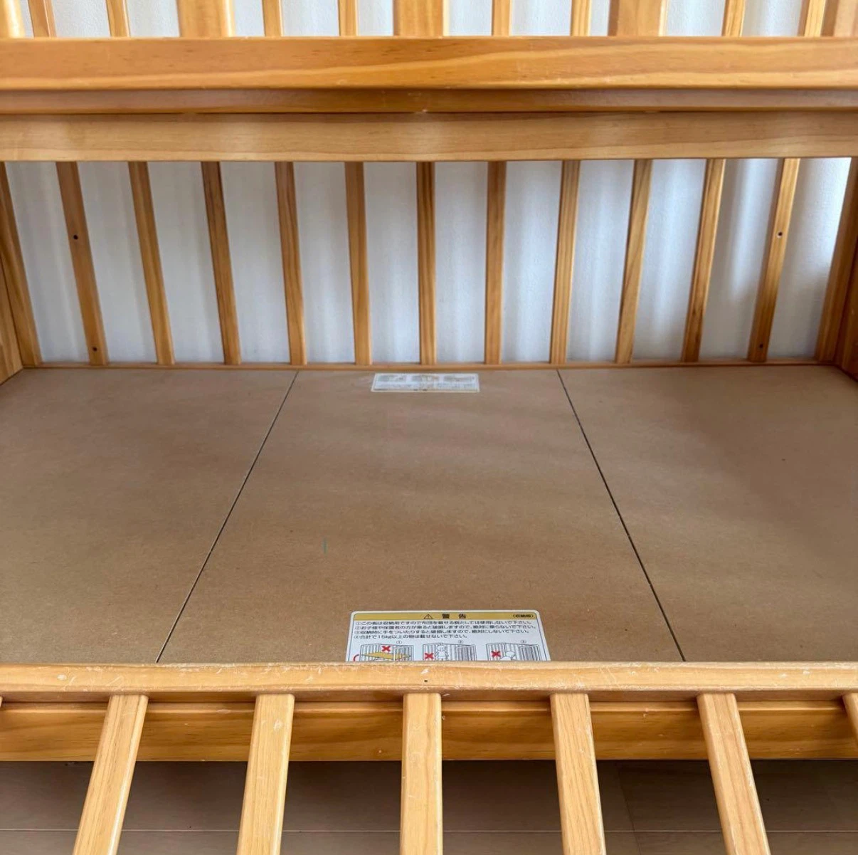 カトージ ベビーベッド 木製の写真3枚目