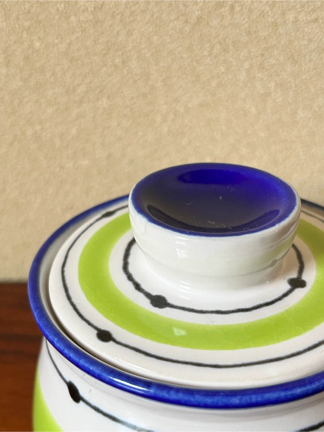 アーティスティックセイトウ 陶器 保存容器の写真2枚目