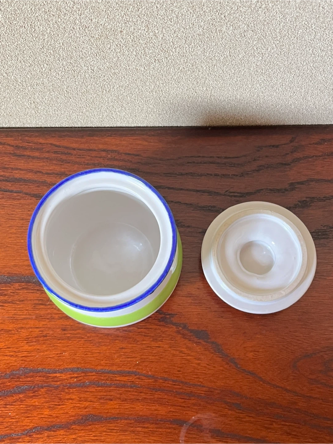アーティスティックセイトウ 陶器 保存容器の写真3枚目