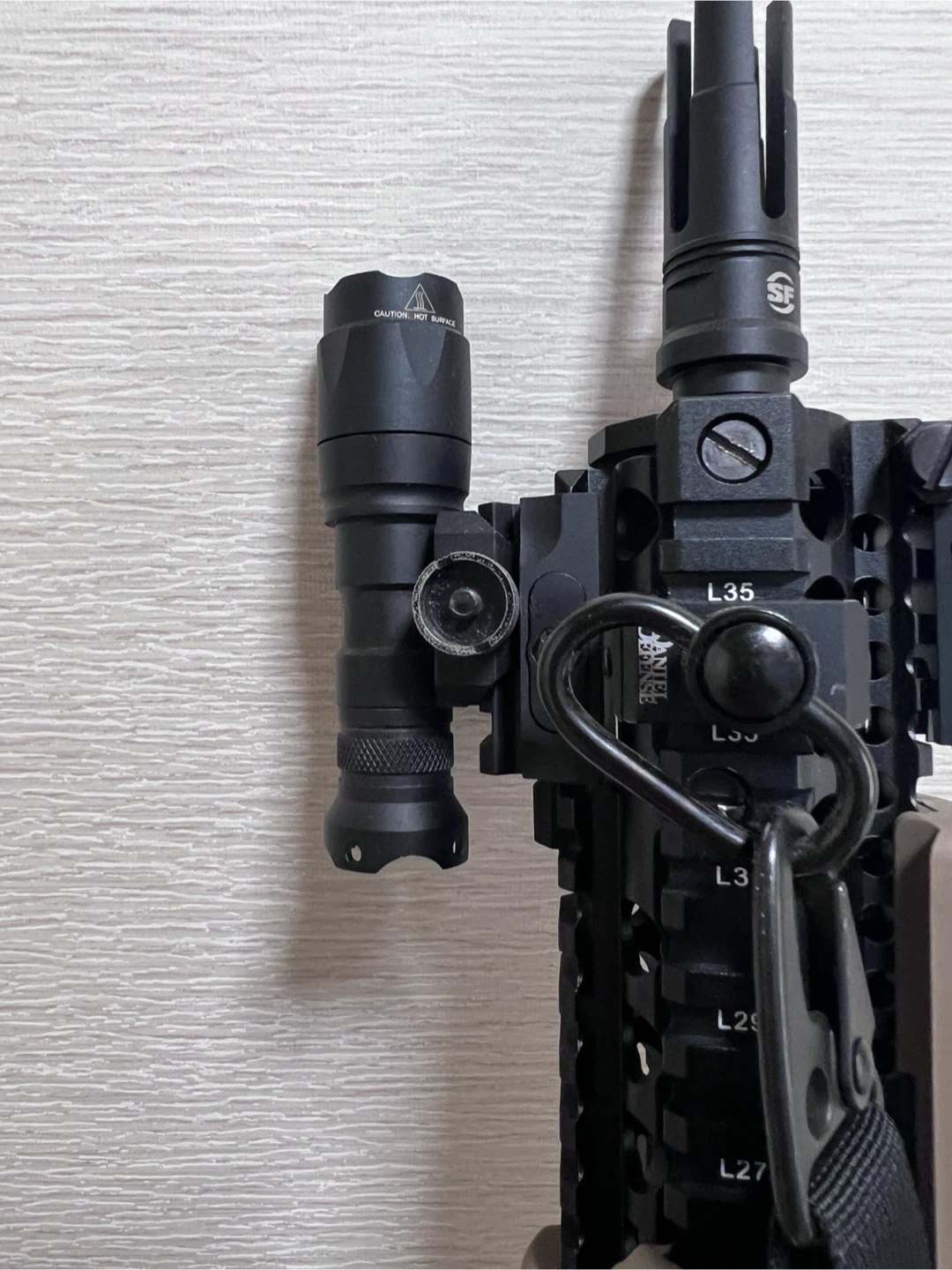 東京マルイ次世代電動ガンM4SOPMOD個人外装カスタム マーク18 MOD1風の写真3枚目