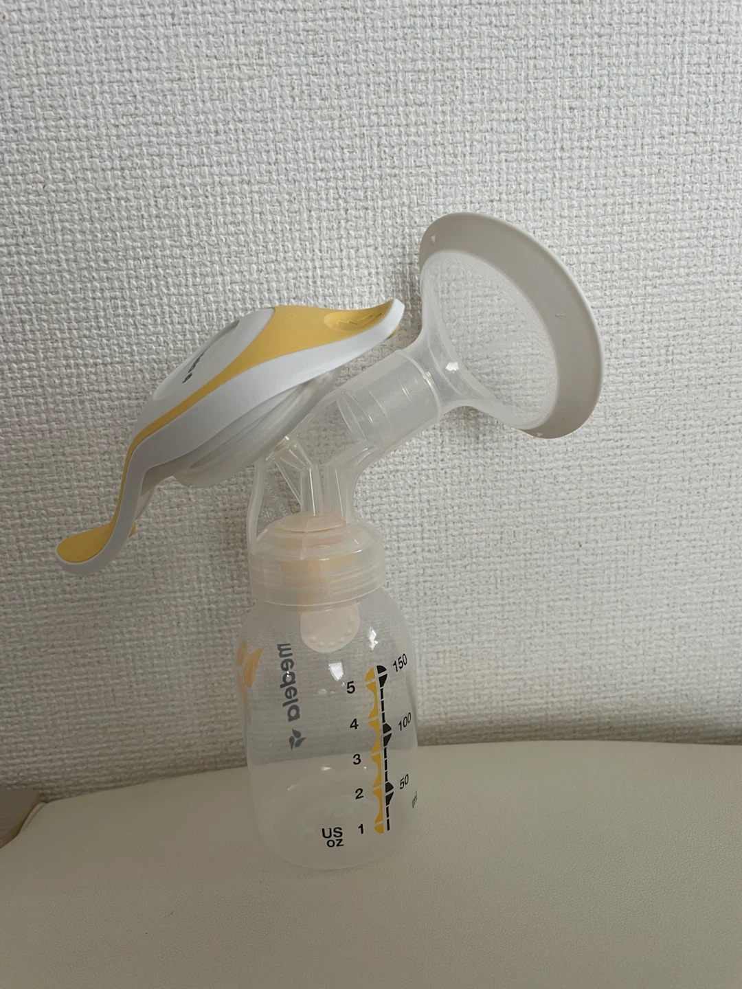 メデラ 手動さく乳器 ハーモニーの写真3枚目