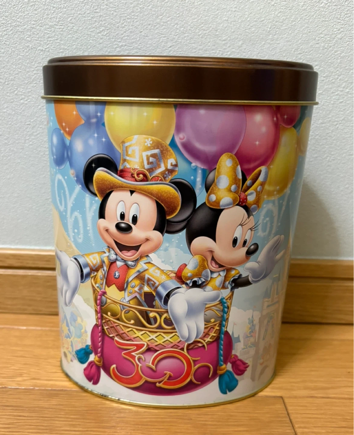 ディズニー 30周年 空き缶の写真2枚目