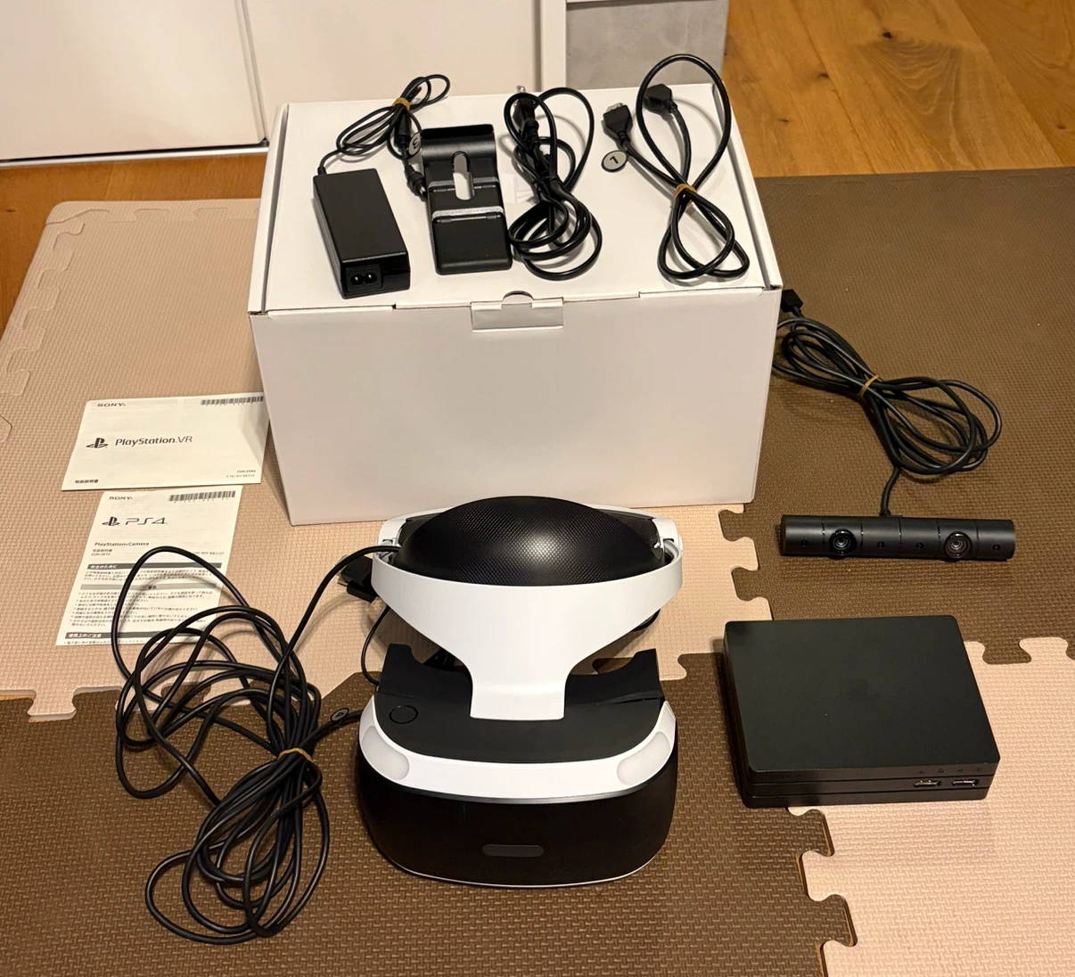 【美品】新型PlayStation VR (CUH-ZVR2）