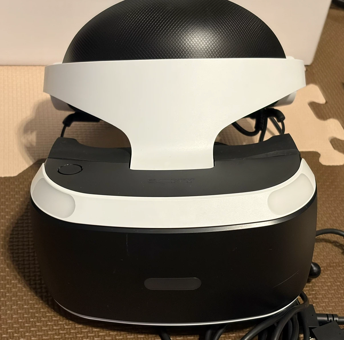 【美品】新型PlayStation VR (CUH-ZVR2)の写真3枚目