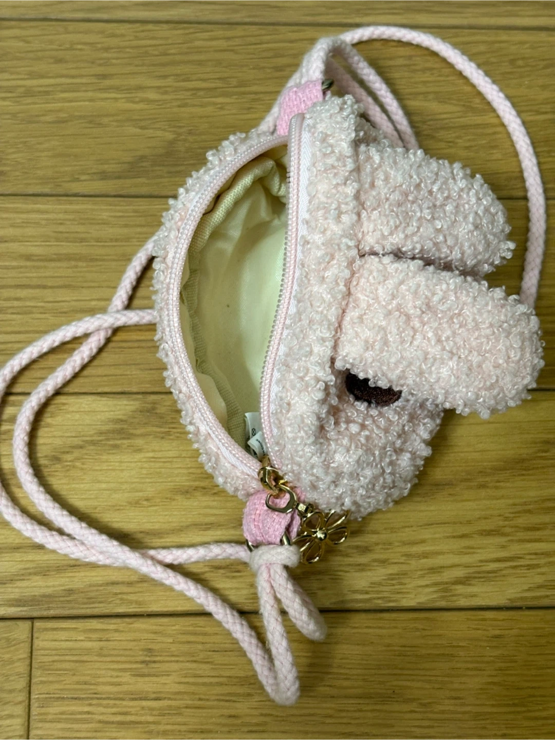 うさぎのポシェット ピンクの写真2枚目