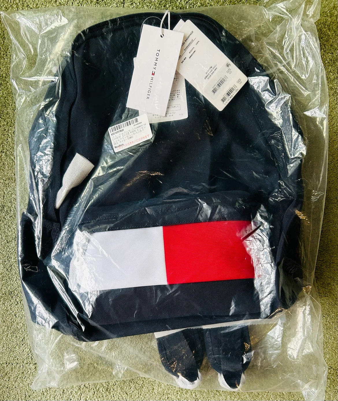 【新品未使用】 TOMMY HILFIGER キッズエッセンシャルフラッグバックパックの写真6枚目