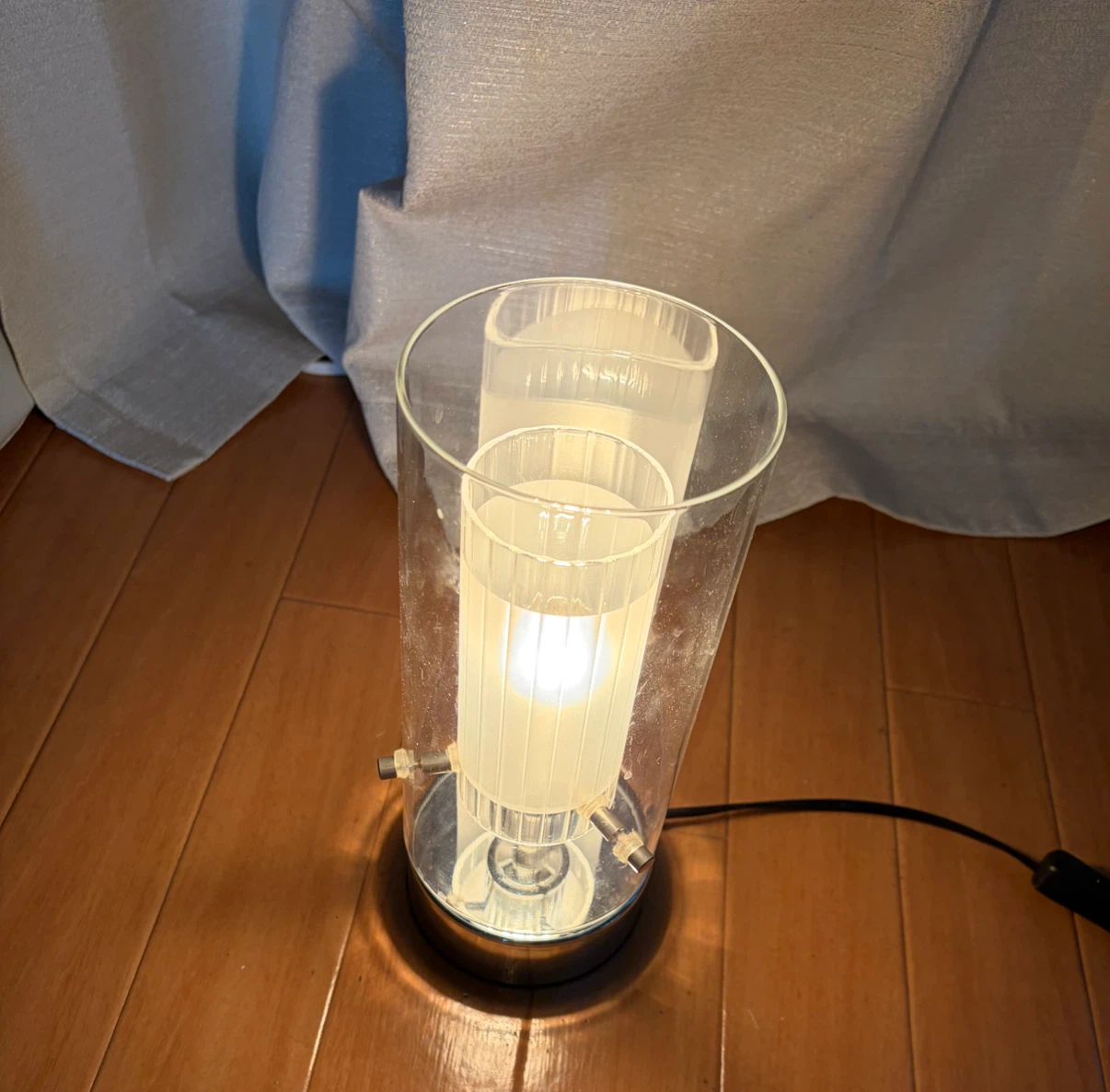 美品テーブルランプ