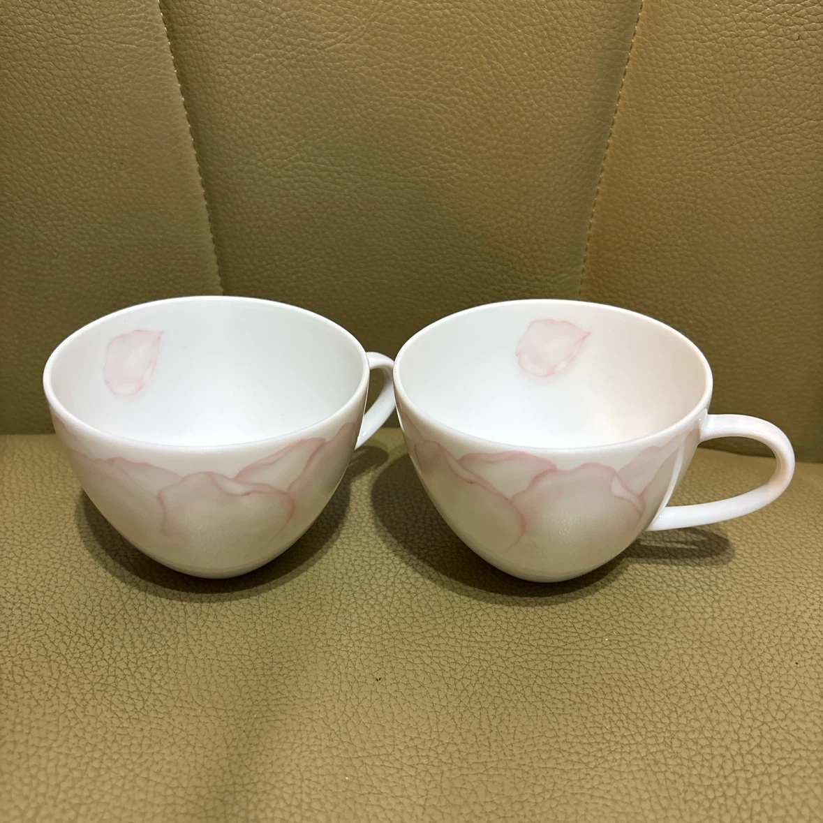 花びらデザイン カップ 2個セット