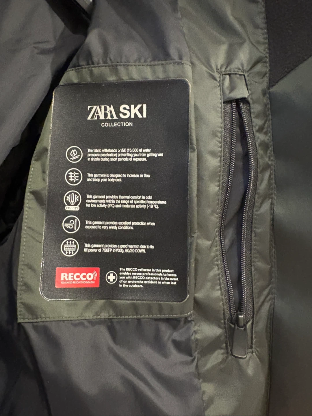 ZARA SKIコレクション 高級ダウンジャケット（Sサイズ／ガーメントケース付）の写真2枚目
