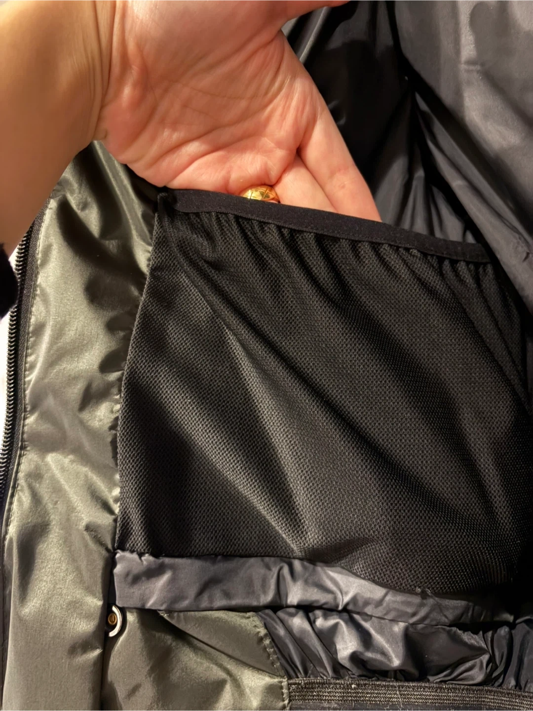 ZARA SKIコレクション 高級ダウンジャケット(Sサイズ/ガーメントケース付)の写真3枚目