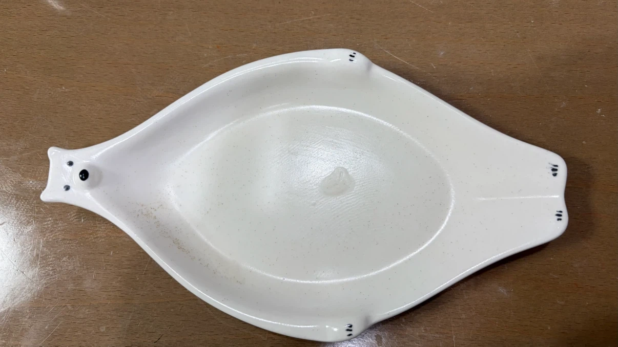 しろくまデザイン 陶器製 トレイ