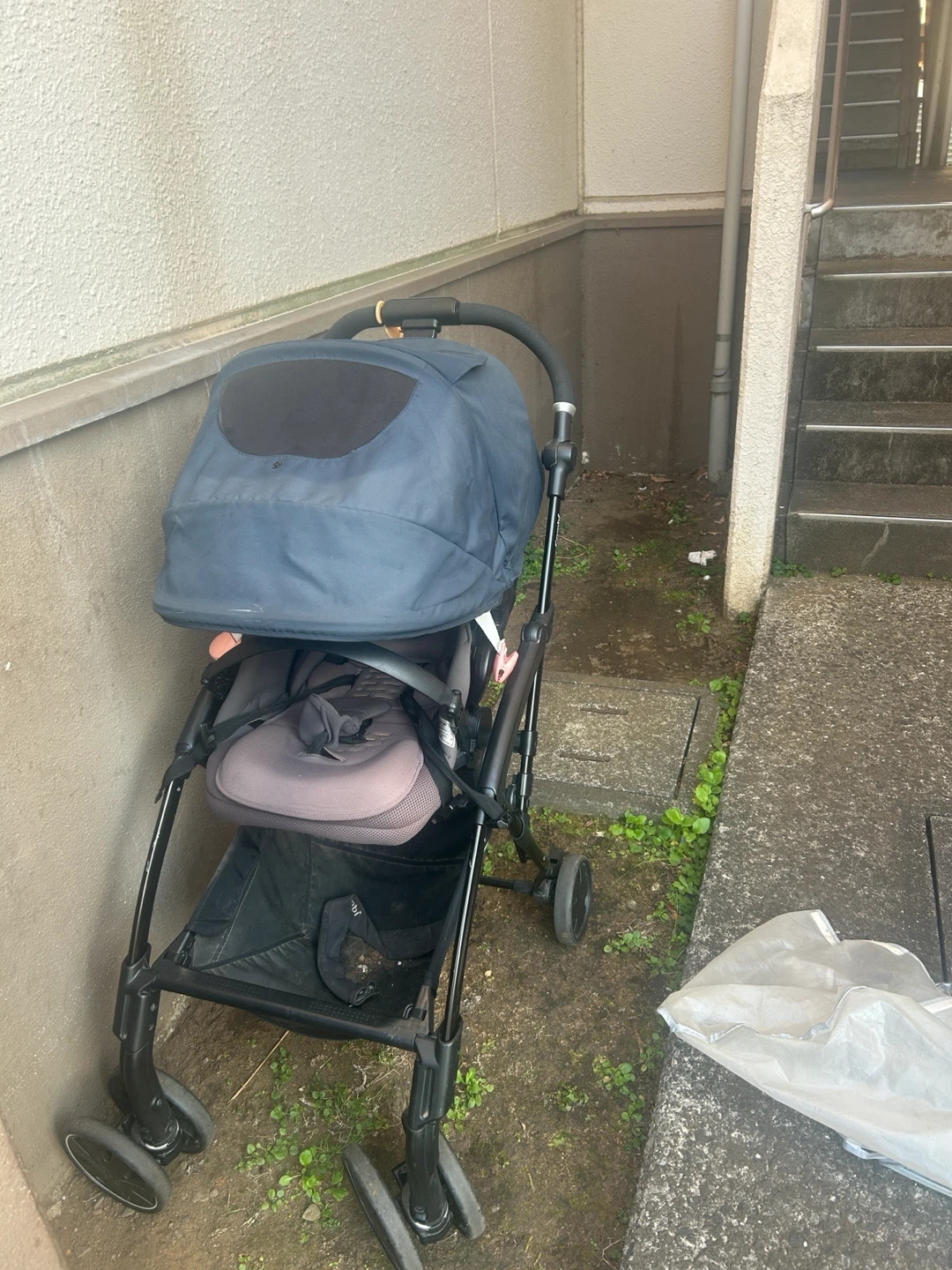 コンビ ベビーカー ネイビー