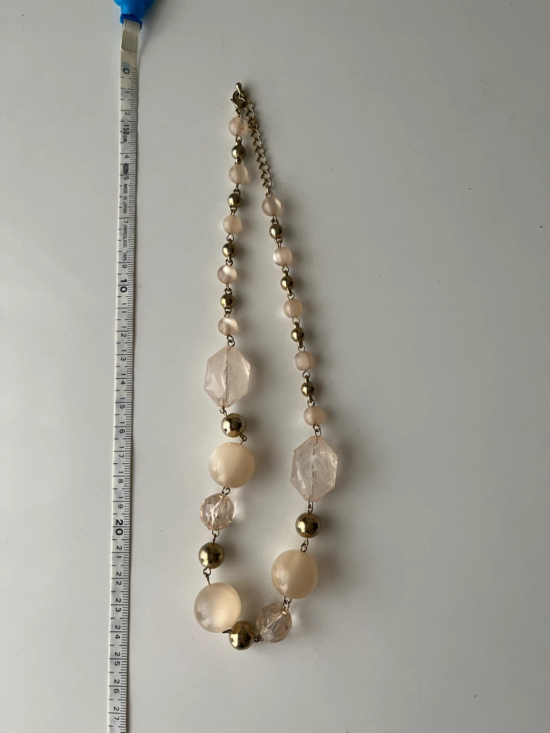 【アクセサリー】上から下まで２５cmくらいの長さ