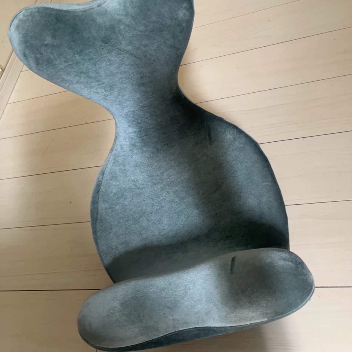 姿勢サポートクッション 骨盤サポート グレー