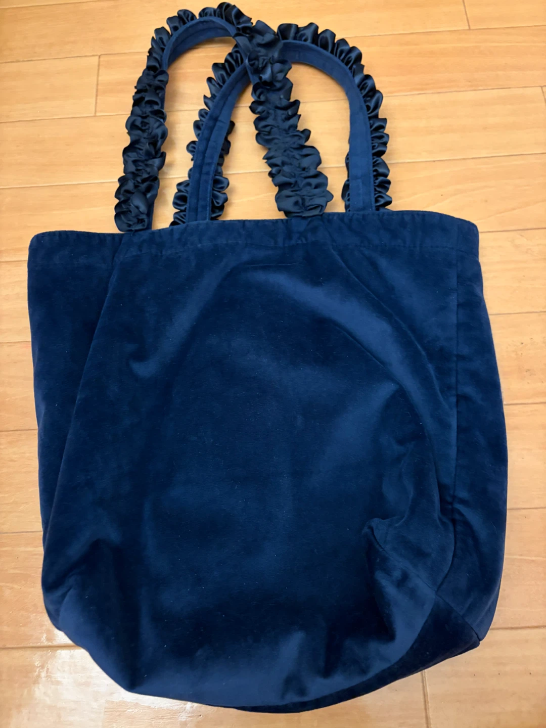 美品メゾンドフルール トートバックの写真2枚目