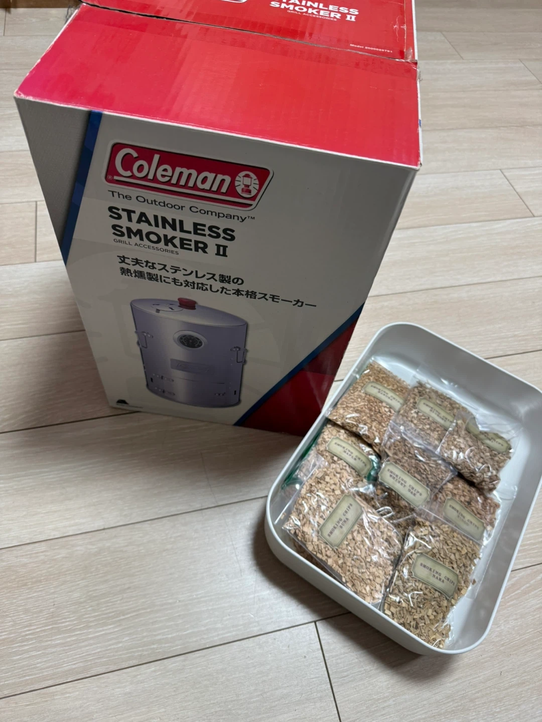 Coleman ステンレススモーカーII 燻製器