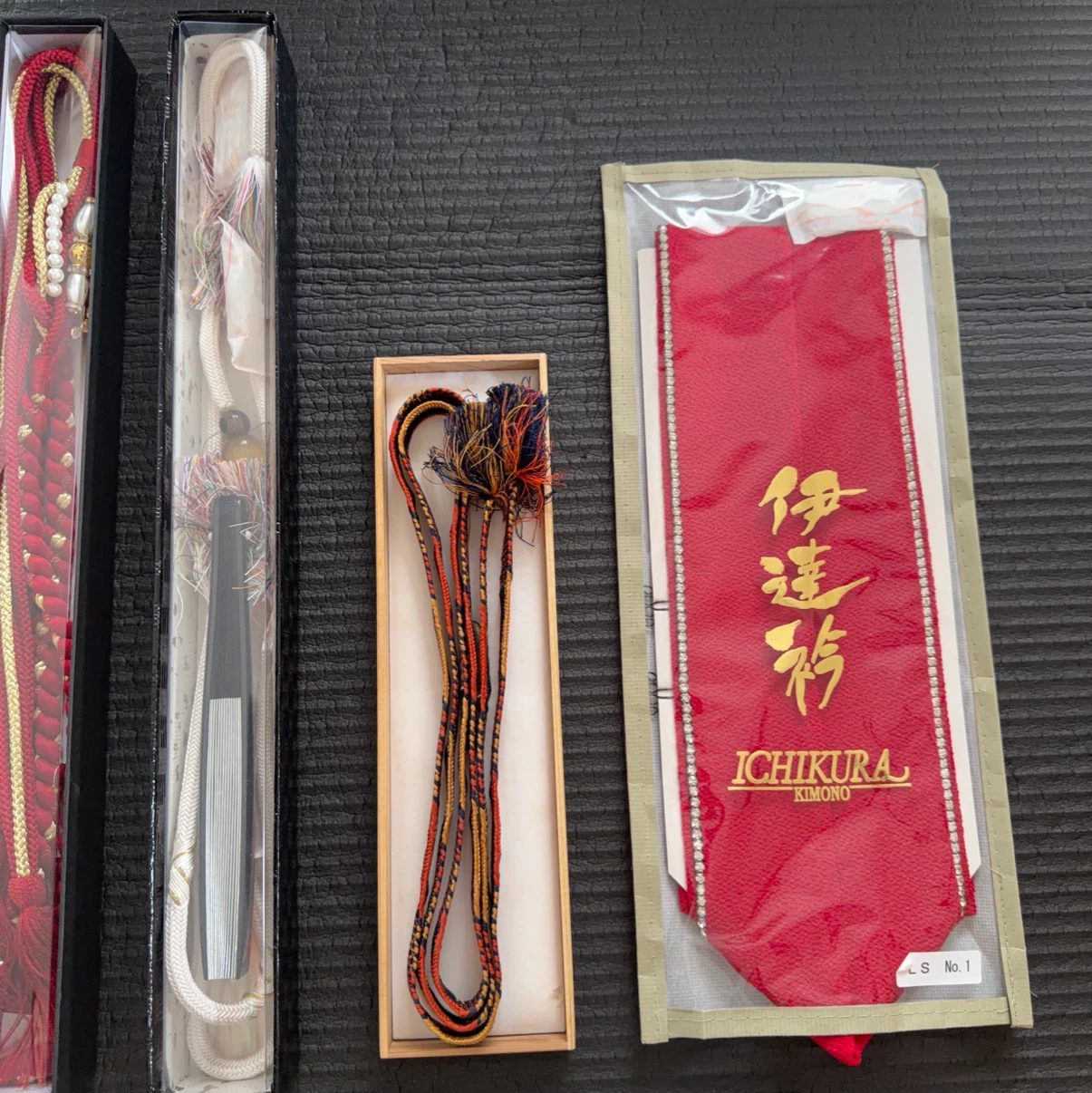 着物小物セット 帯揚げ 帯締め 伊達衿 和装小物の写真3枚目