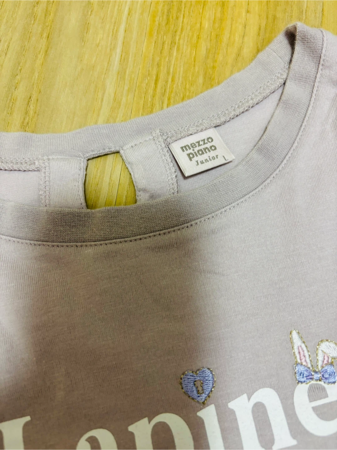 メゾピアノ トップス &おまけ白ショートパンツ 2点セットの写真4枚目