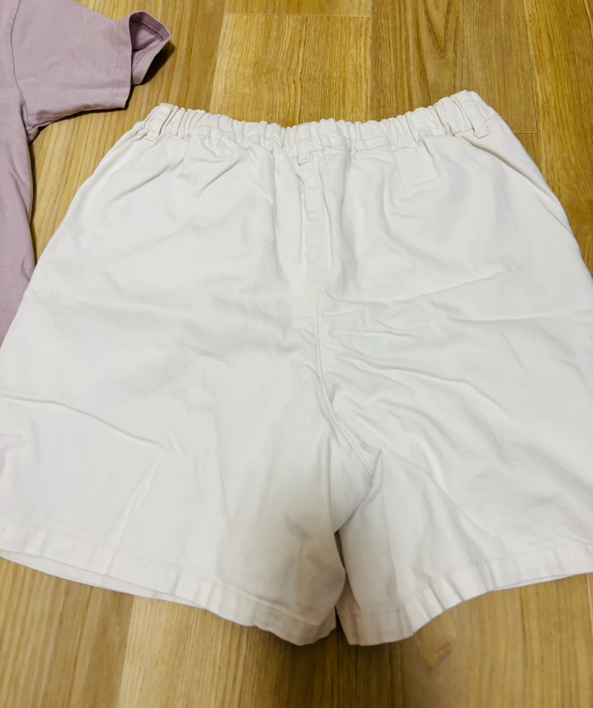 メゾピアノ トップス &おまけ白ショートパンツ 2点セットの写真9枚目