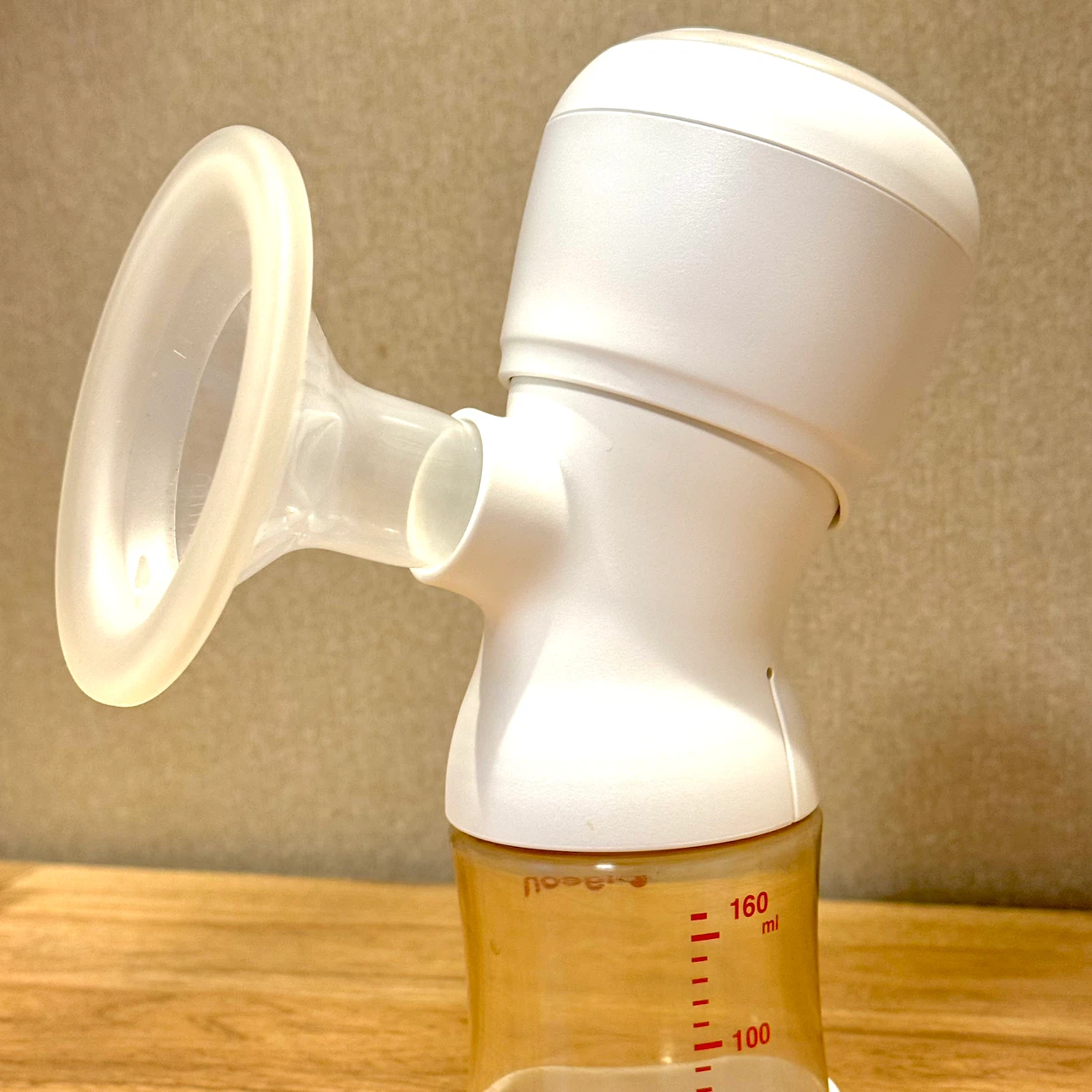 ピジョン 電動さく乳器 母乳フリーザーパック付きの写真6枚目
