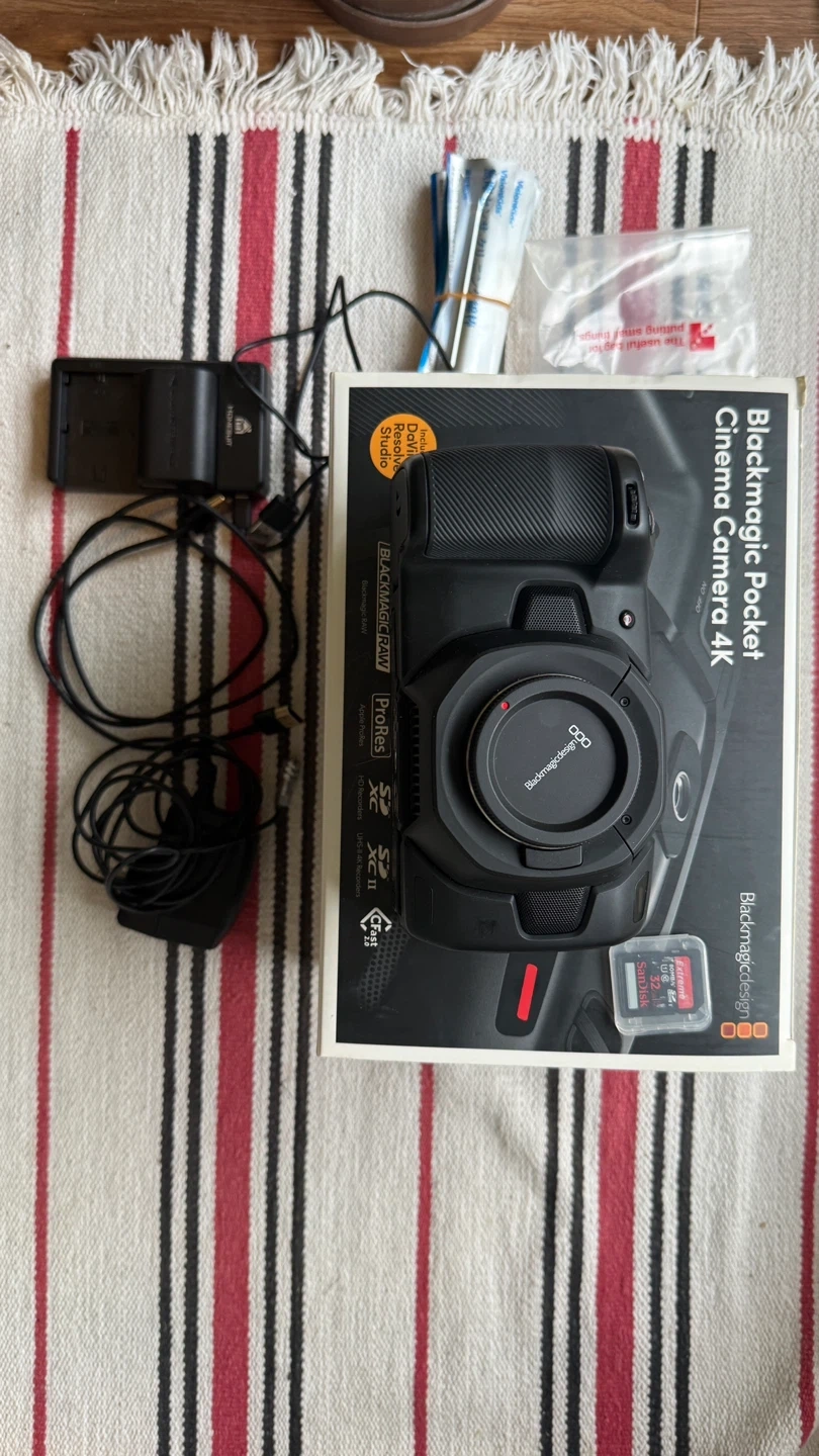 BMPCC 4K San Disk 32gbカード付き