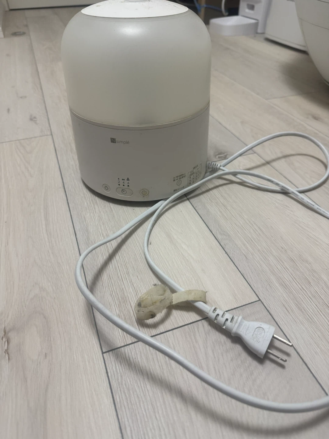 ニトリ アロマ加湿器 EH-N-32003の写真2枚目
