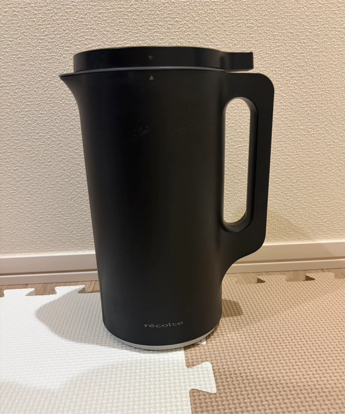 レコルト 電気ケトル ブラックの写真2枚目