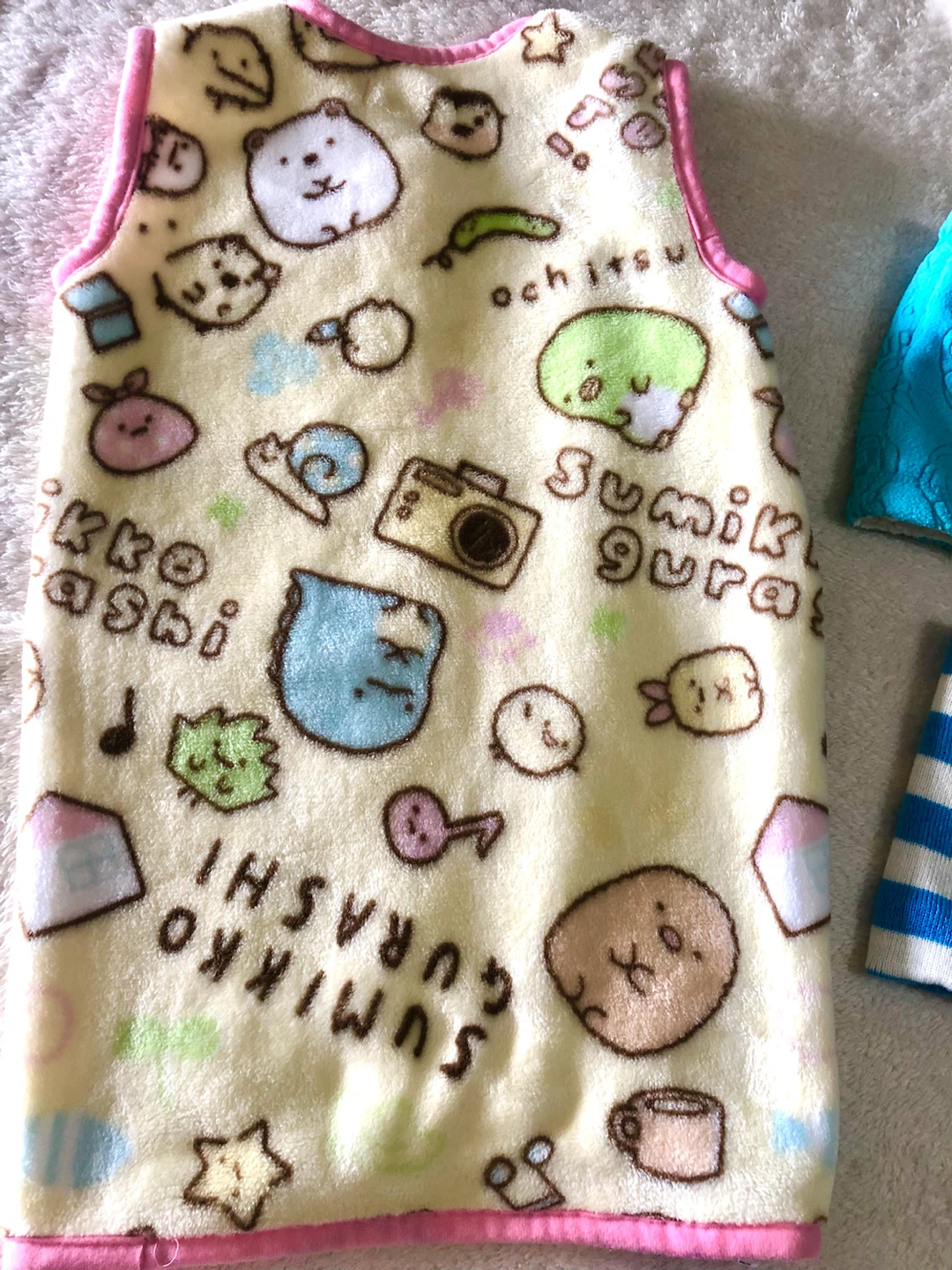 👧✨すみっコぐらし ベスト＆ネックウォーマー 3点セット✨の写真4枚目