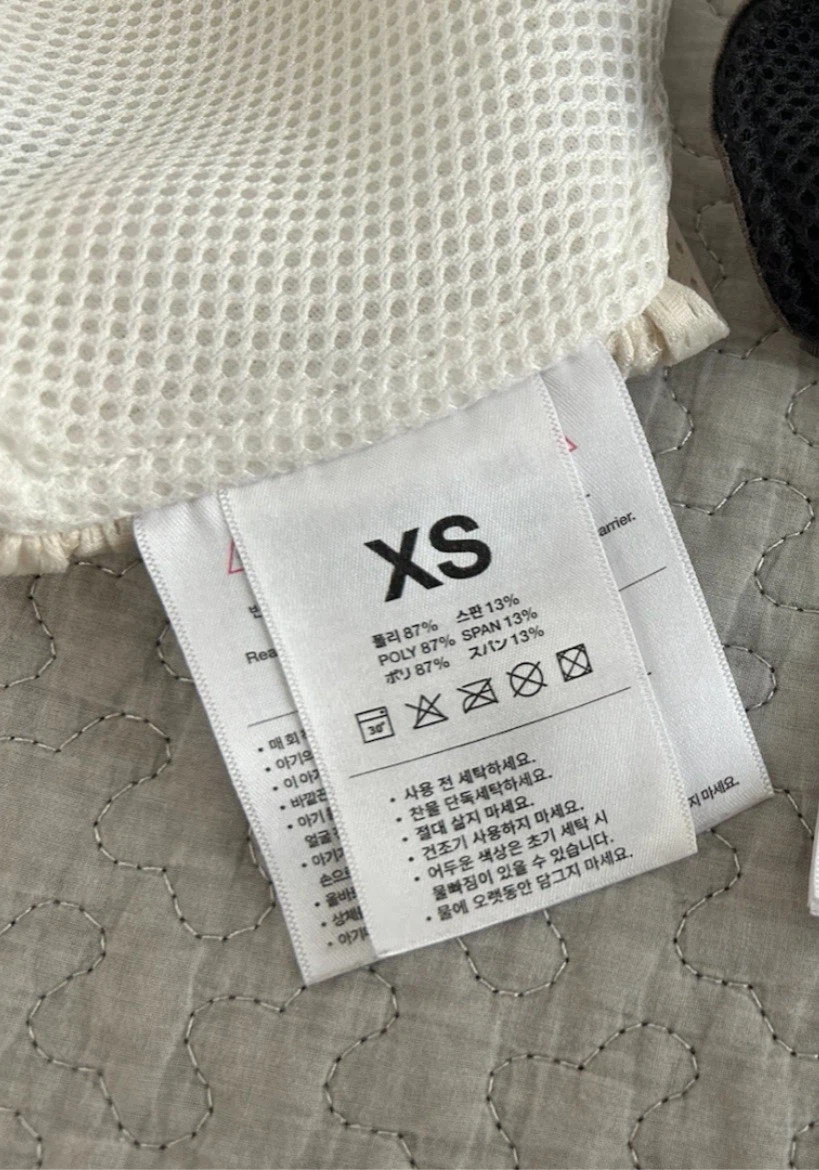 コニー 抱っこ紐 メッシュ XSサイズ（旧型）の写真2枚目