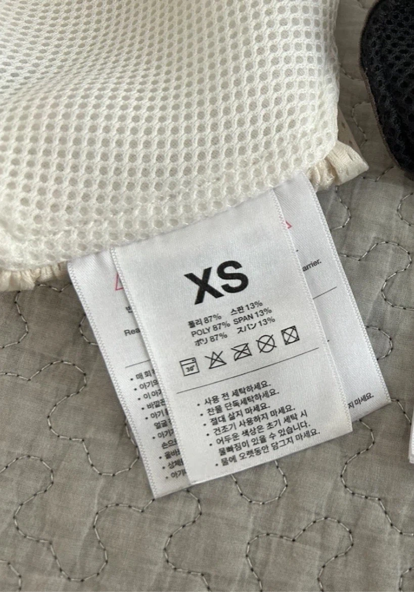 コニー 抱っこ紐 メッシュ XSサイズ(旧型)の写真2枚目