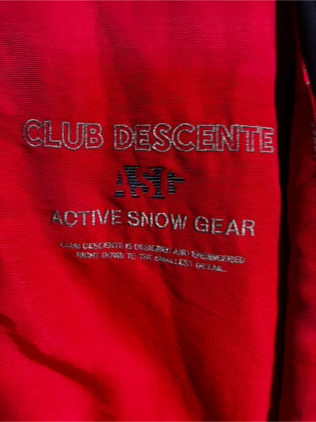 DESCENTE スキーウェア 上下セット 160サイズ位の写真4枚目
