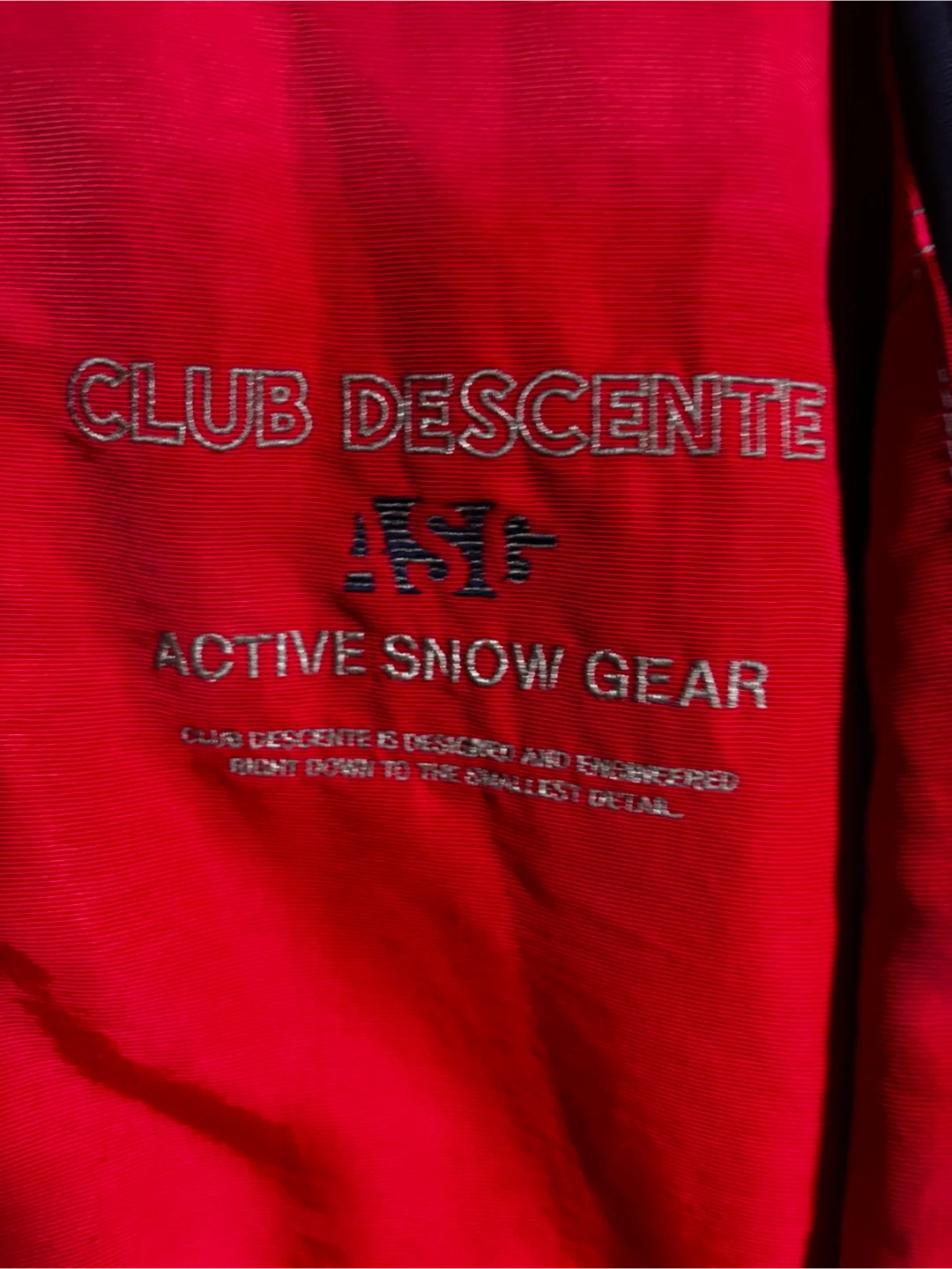 DESCENTE スキーウェア 上下セット 160サイズ位の写真4枚目